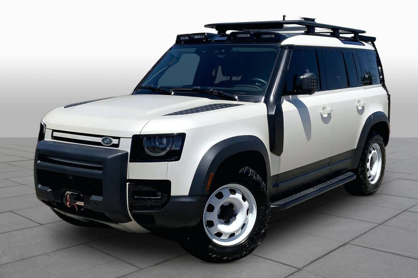 2024 Land Rover Defender S