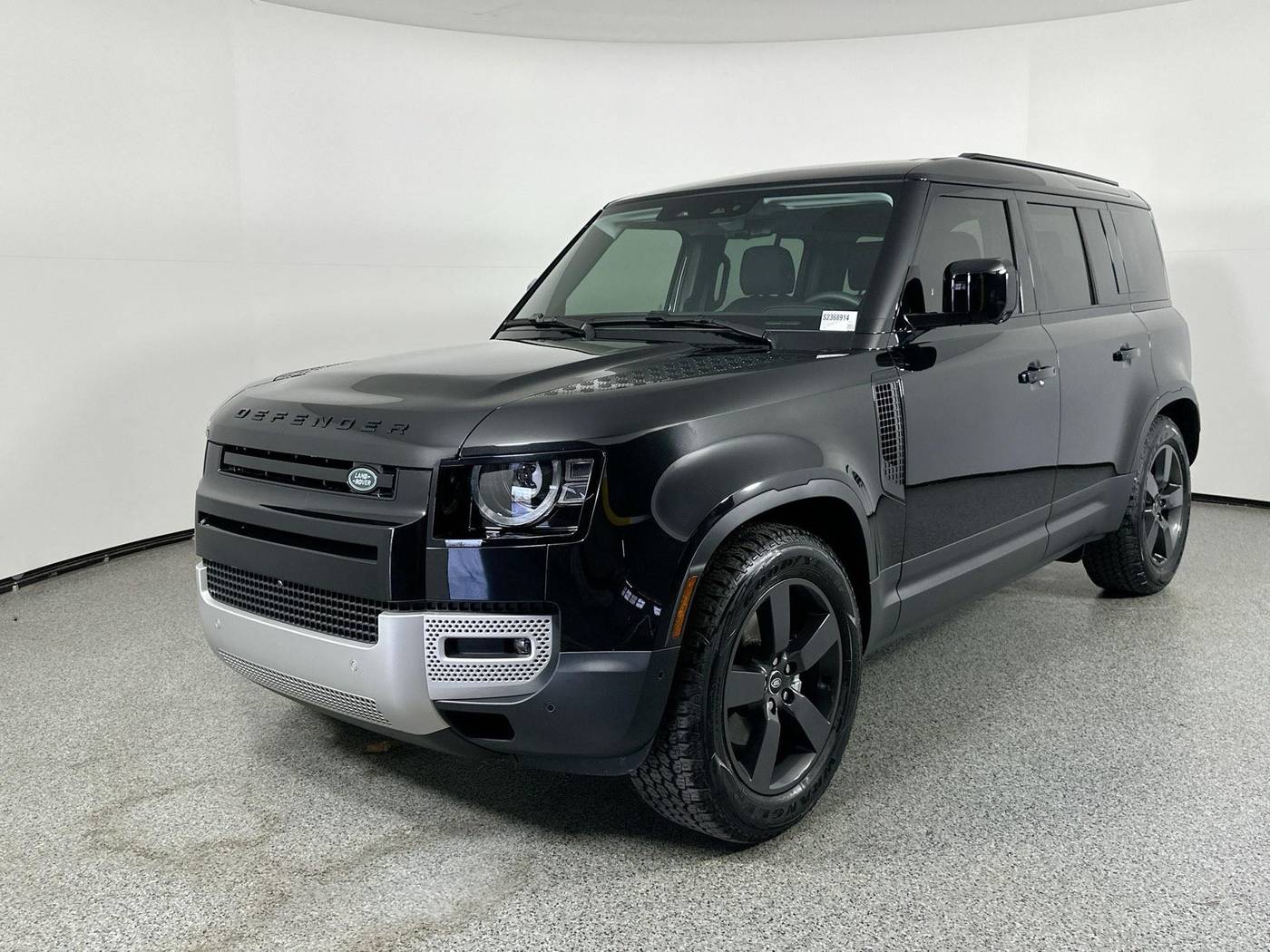 2025 Land Rover Defender S — SUV — 8,253 mi — Fort Worth, TX