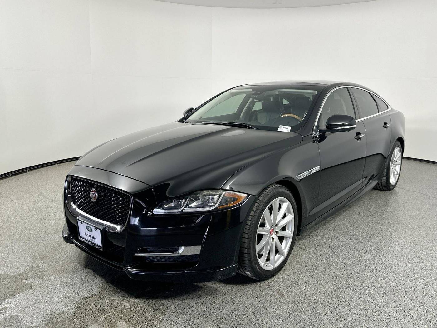 2016 Jaguar XJ R-Sport — Sedan — 77,358 mi — Fort Worth, TX