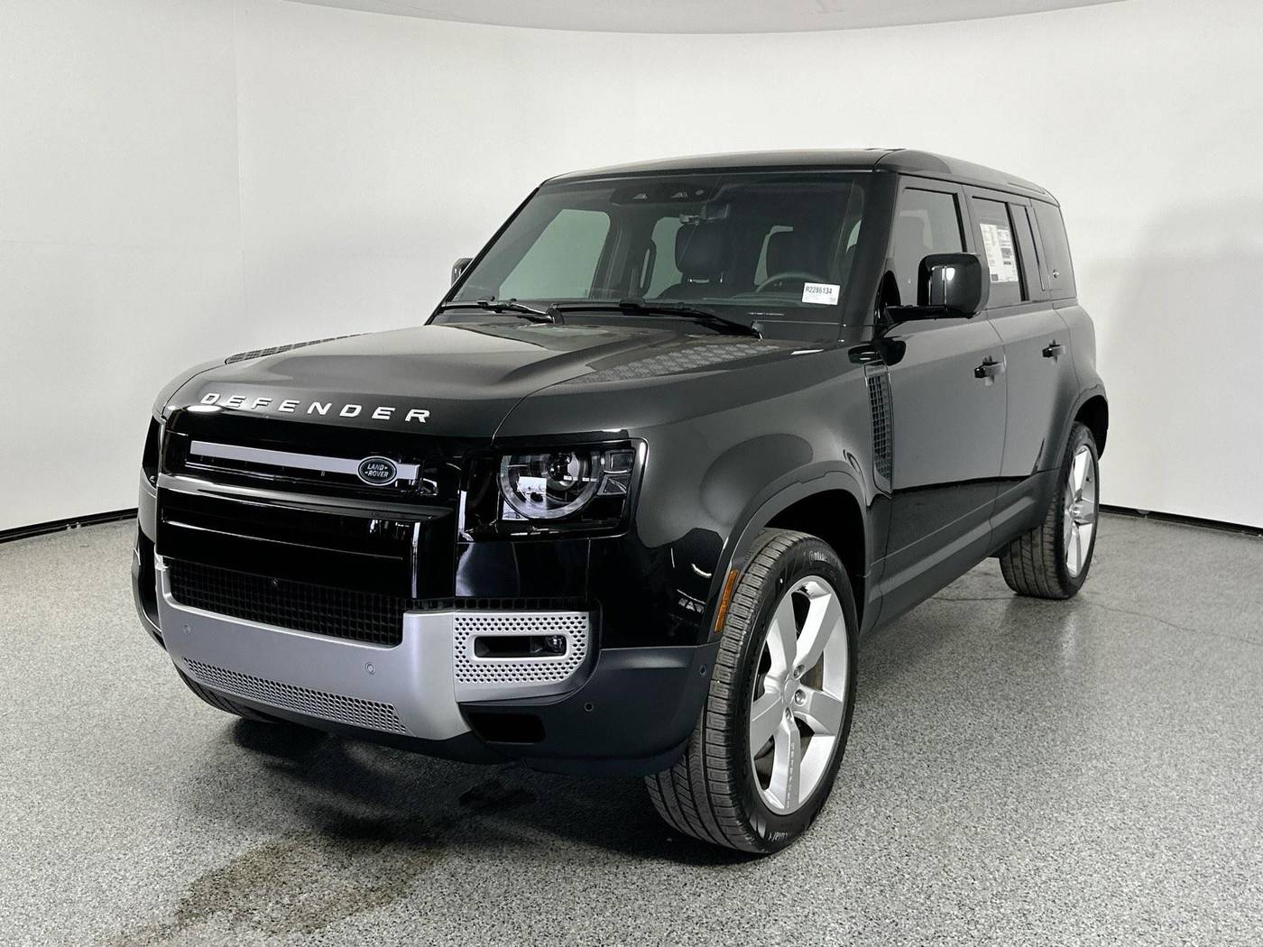 2024 Land Rover Defender SE — SUV — 6,401 mi — Fort Worth, TX