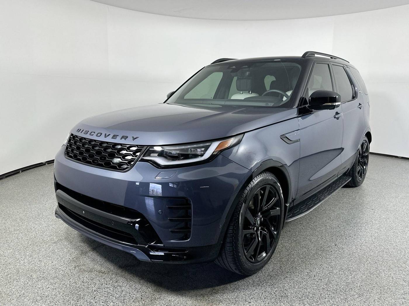 2024 Land Rover Discovery Dynamic SE — SUV — 13,092 mi — Fort Worth, TX