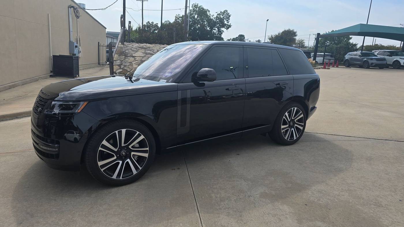 2023 Land Rover Range Rover SE — SUV — 21,385 mi — Fort Worth, TX