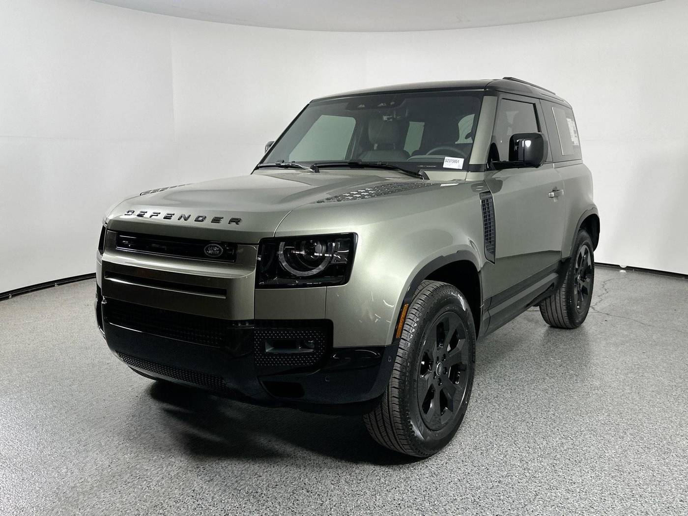 2025 Land Rover Defender X-Dynamic SE — SUV — 5,819 mi — Fort Worth, TX