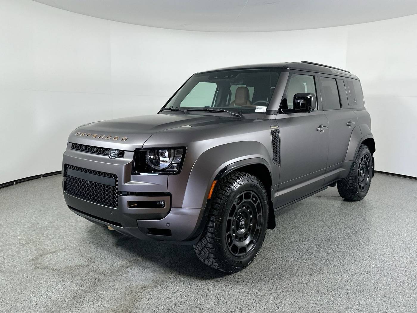 2025 Land Rover Defender OCTA — SUV — 1,176 mi — Fort Worth, TX