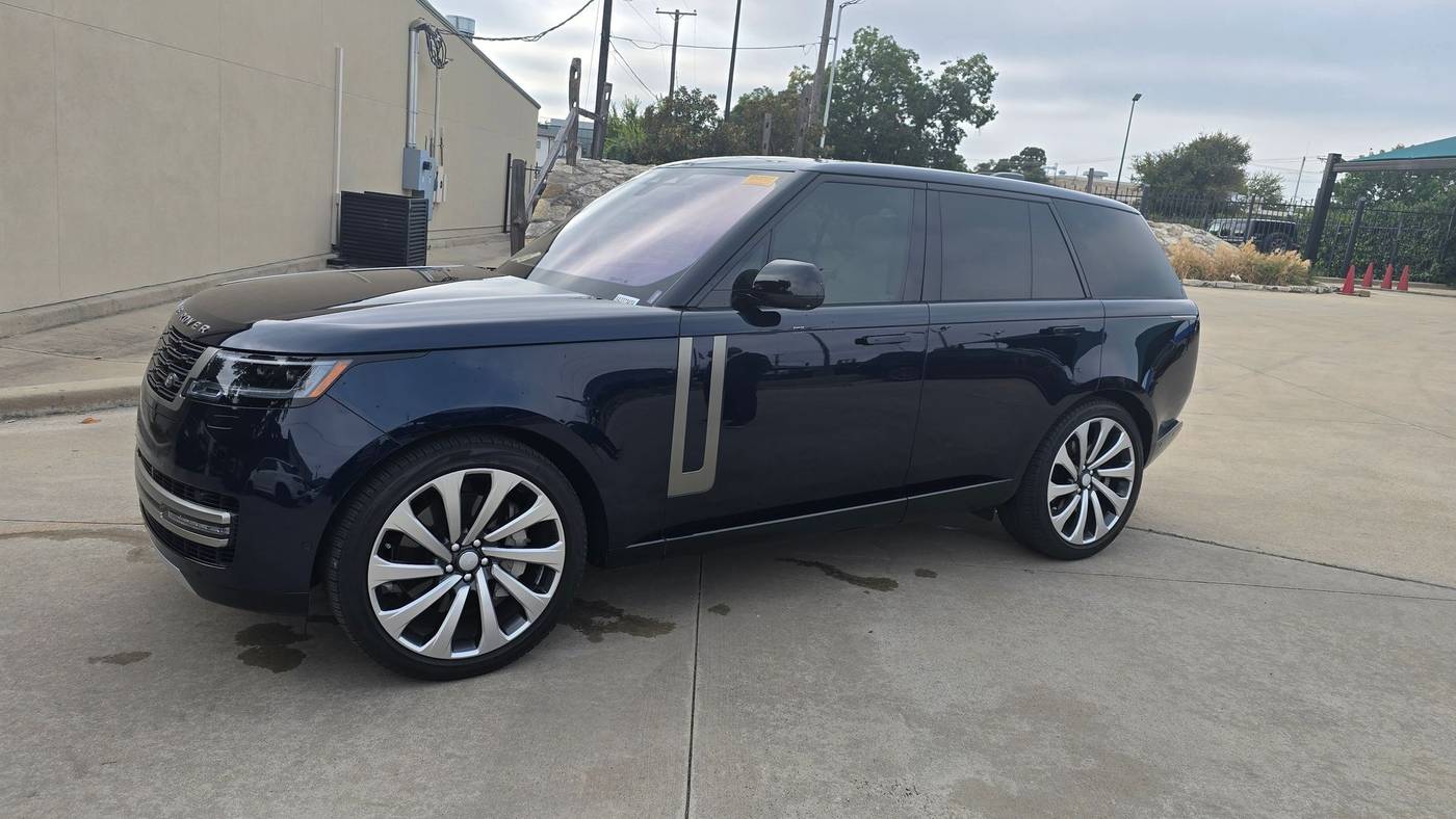 2023 Land Rover Range Rover SE — SUV — 33,630 mi — Fort Worth, TX