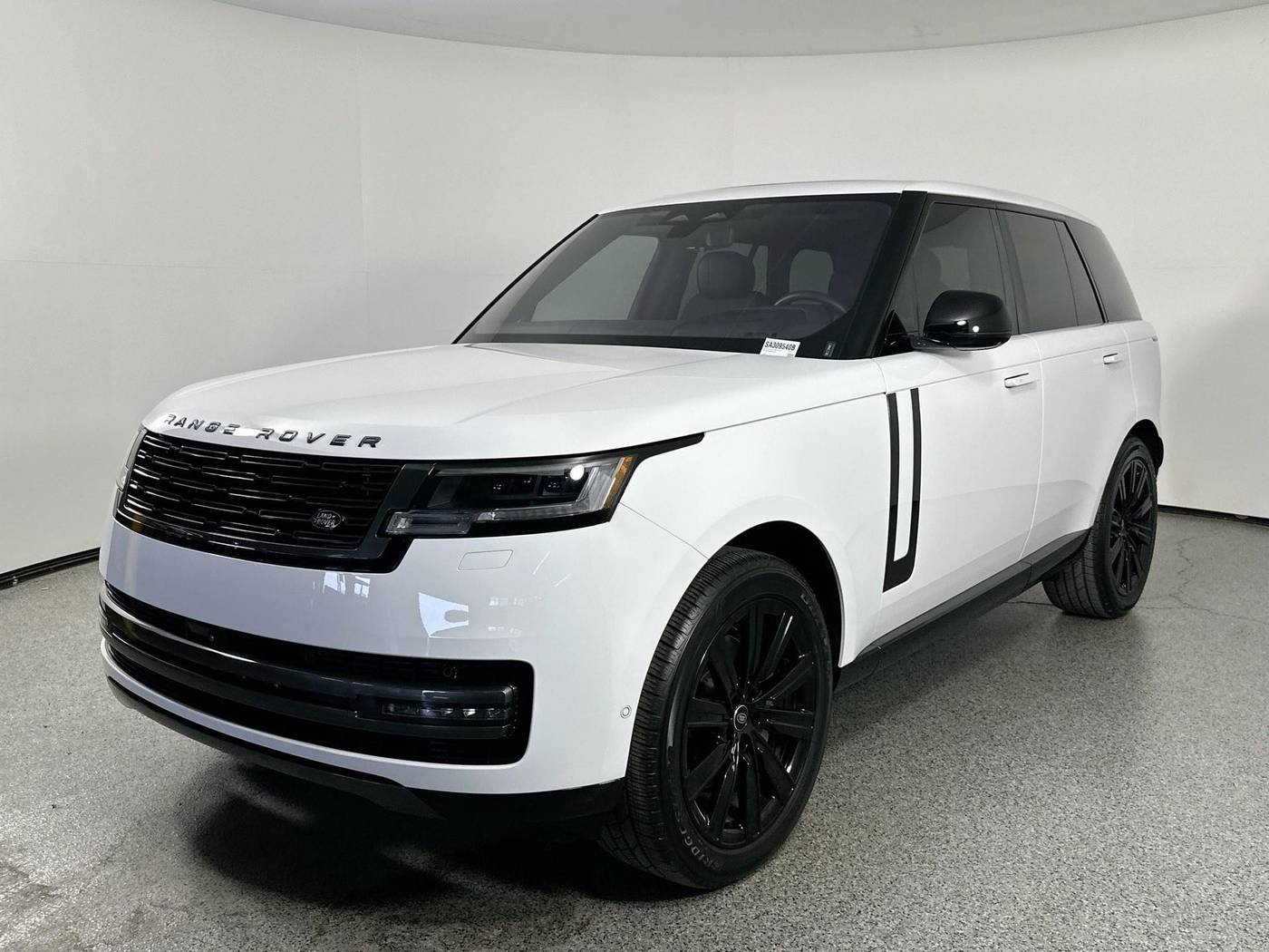 2023 Land Rover Range Rover SE — SUV — 32,796 mi — Fort Worth, TX