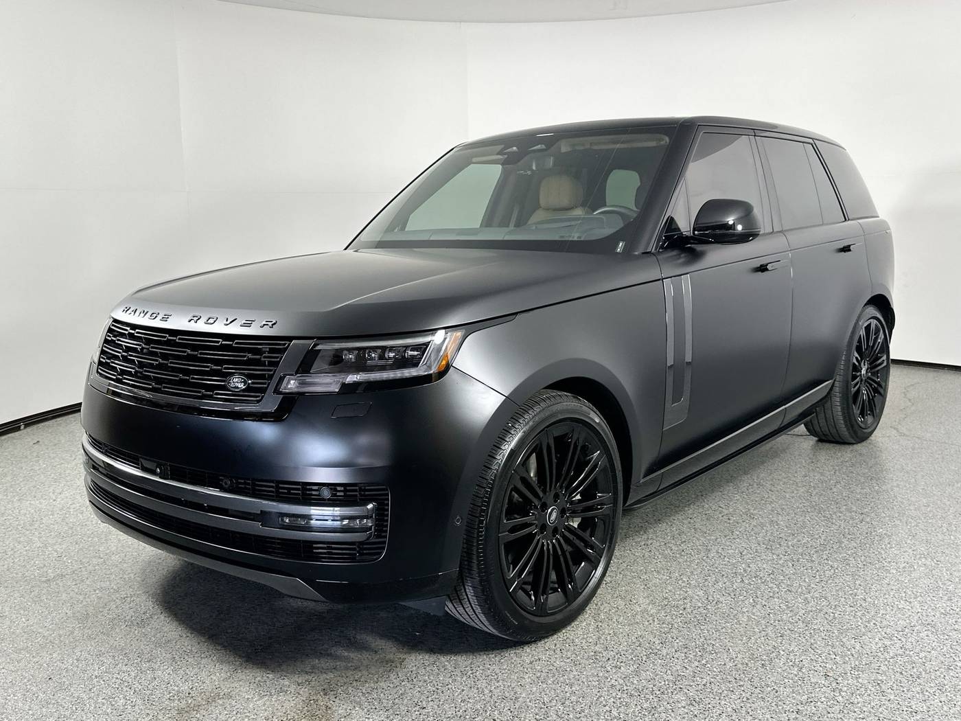2025 Land Rover Range Rover SE — SUV — 10,550 mi — Fort Worth, TX