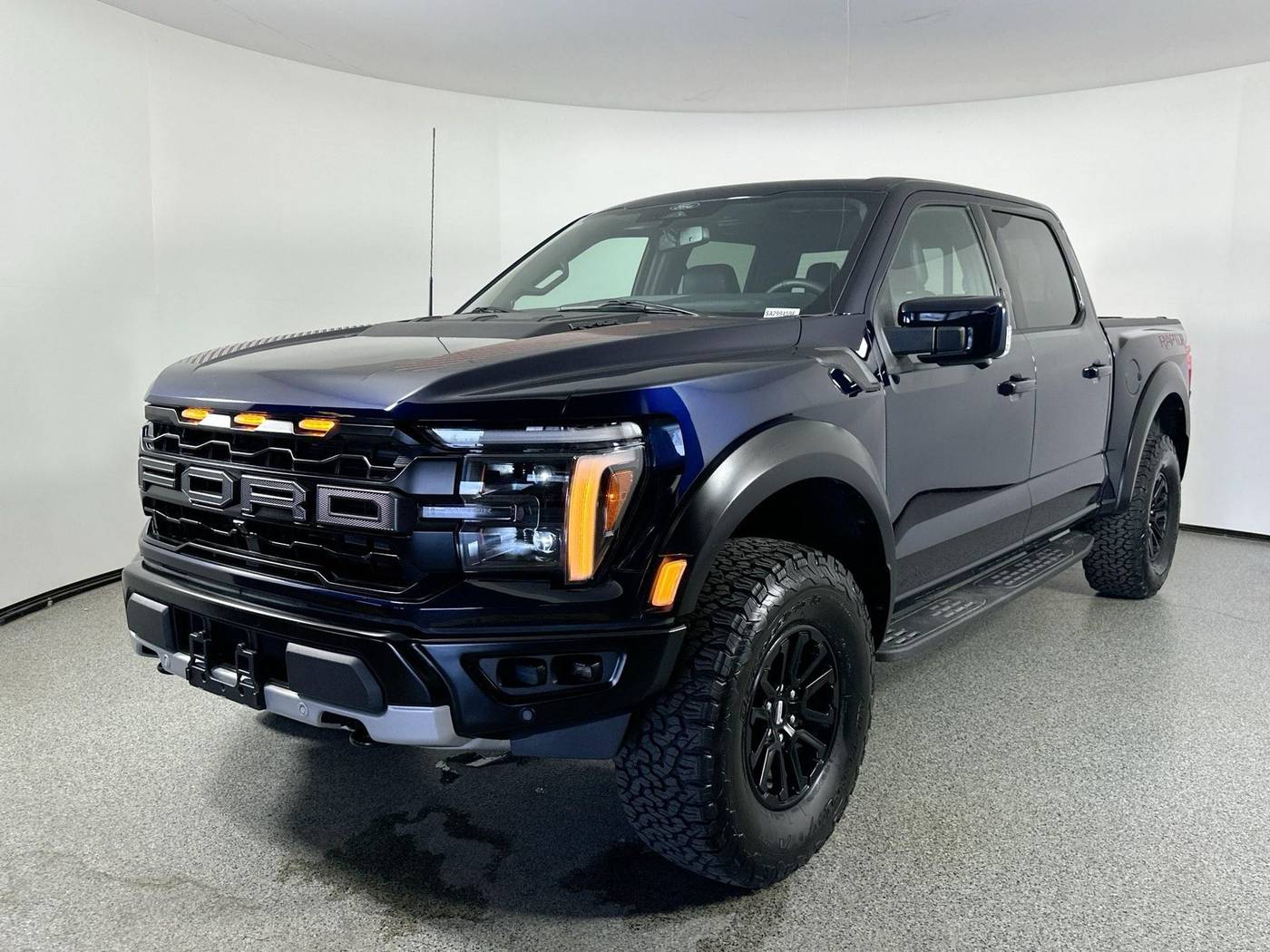 2024 Ford F-150 Raptor — Pickup Truck — 6,045 mi — Fort Worth, TX