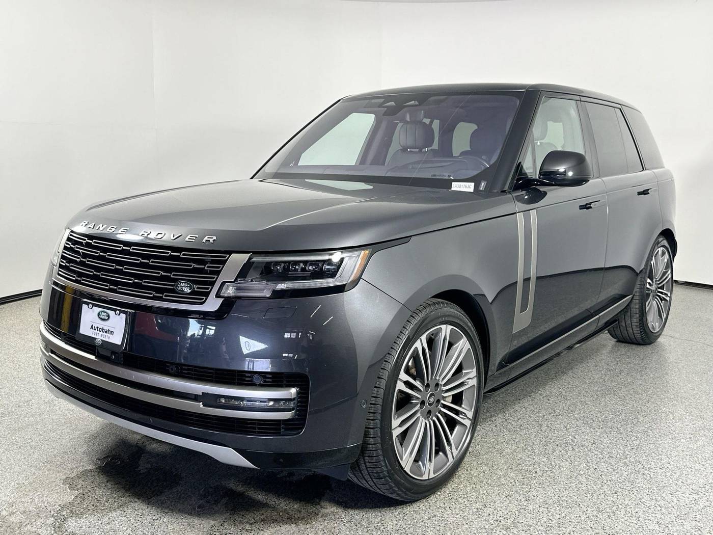 2023 Land Rover Range Rover SE — SUV — 46,428 mi — Fort Worth, TX
