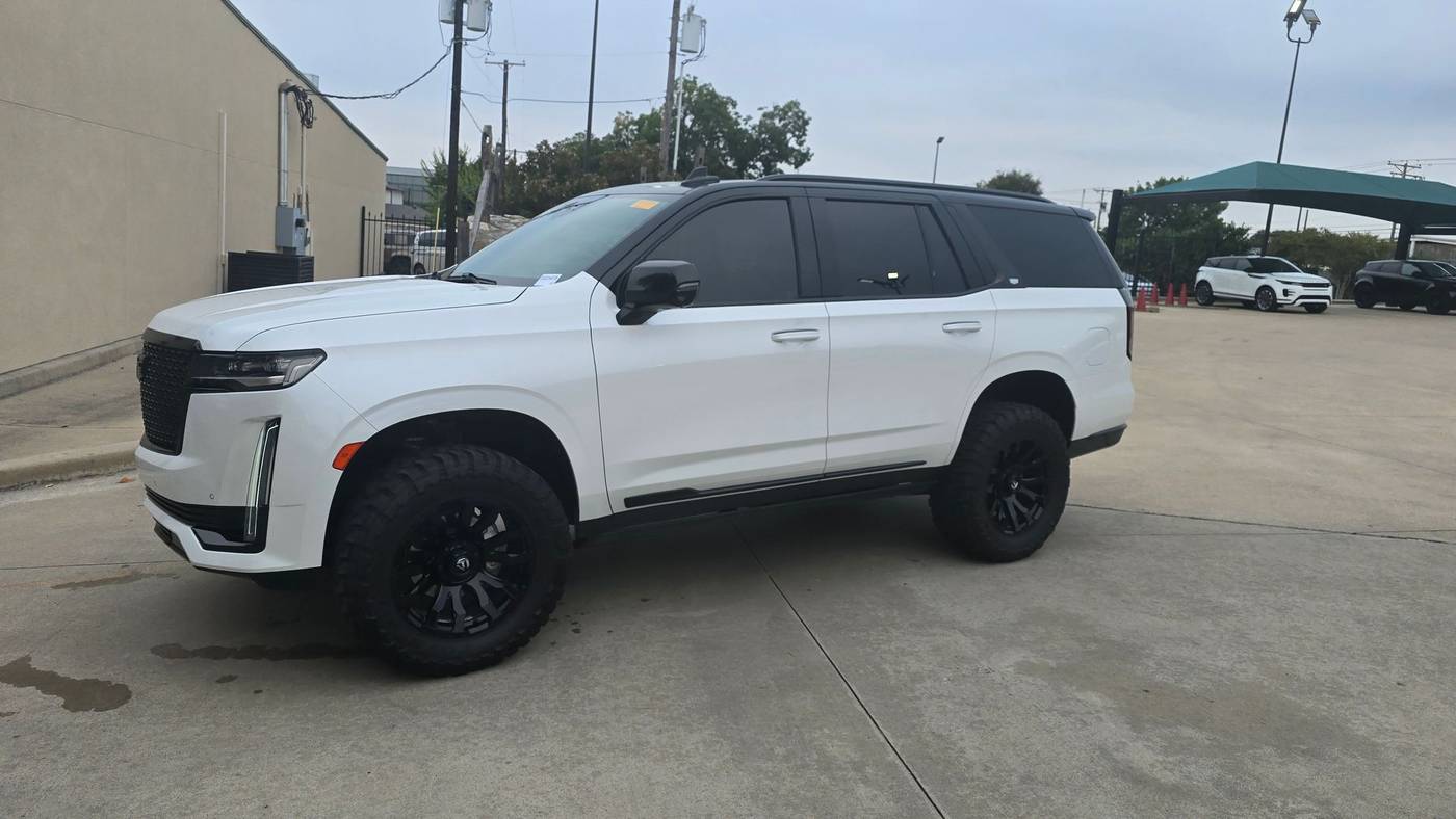 2023 Cadillac Escalade Luxury — SUV — 35,300 mi — Fort Worth, TX