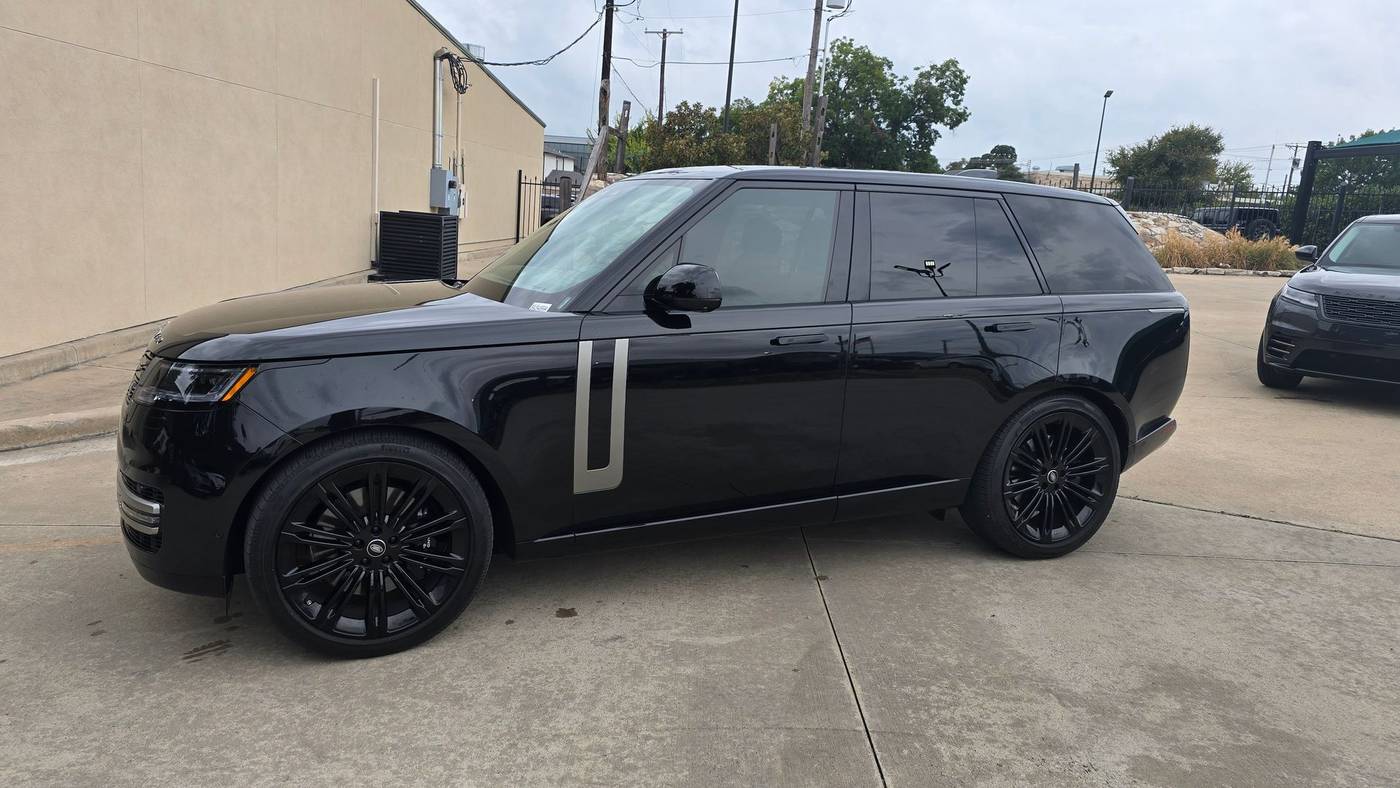 2025 Land Rover Range Rover SE — SUV — 9,232 mi — Fort Worth, TX