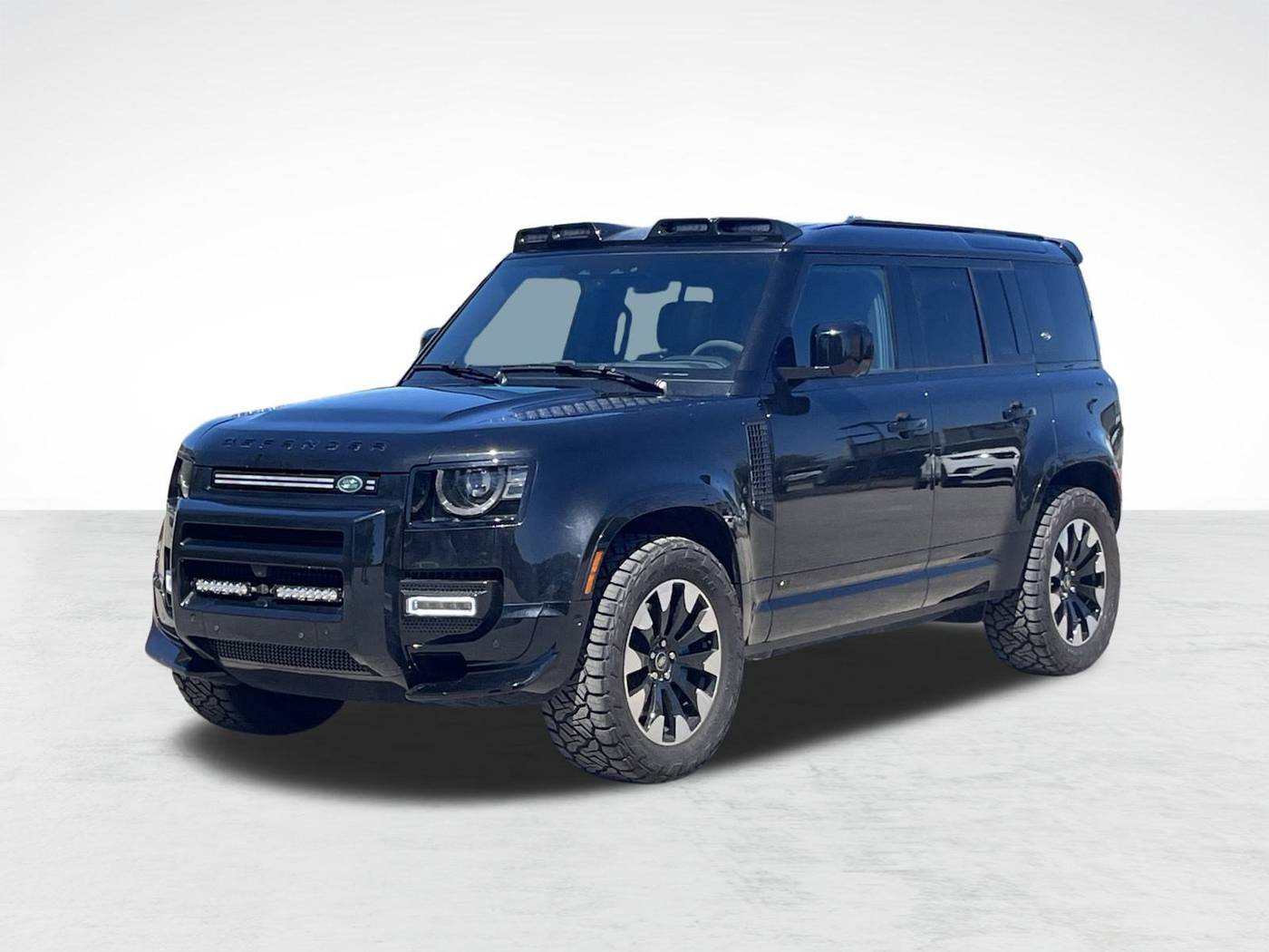 2022 Land Rover Defender V8 — SUV — 26,259 mi — Houston, TX
