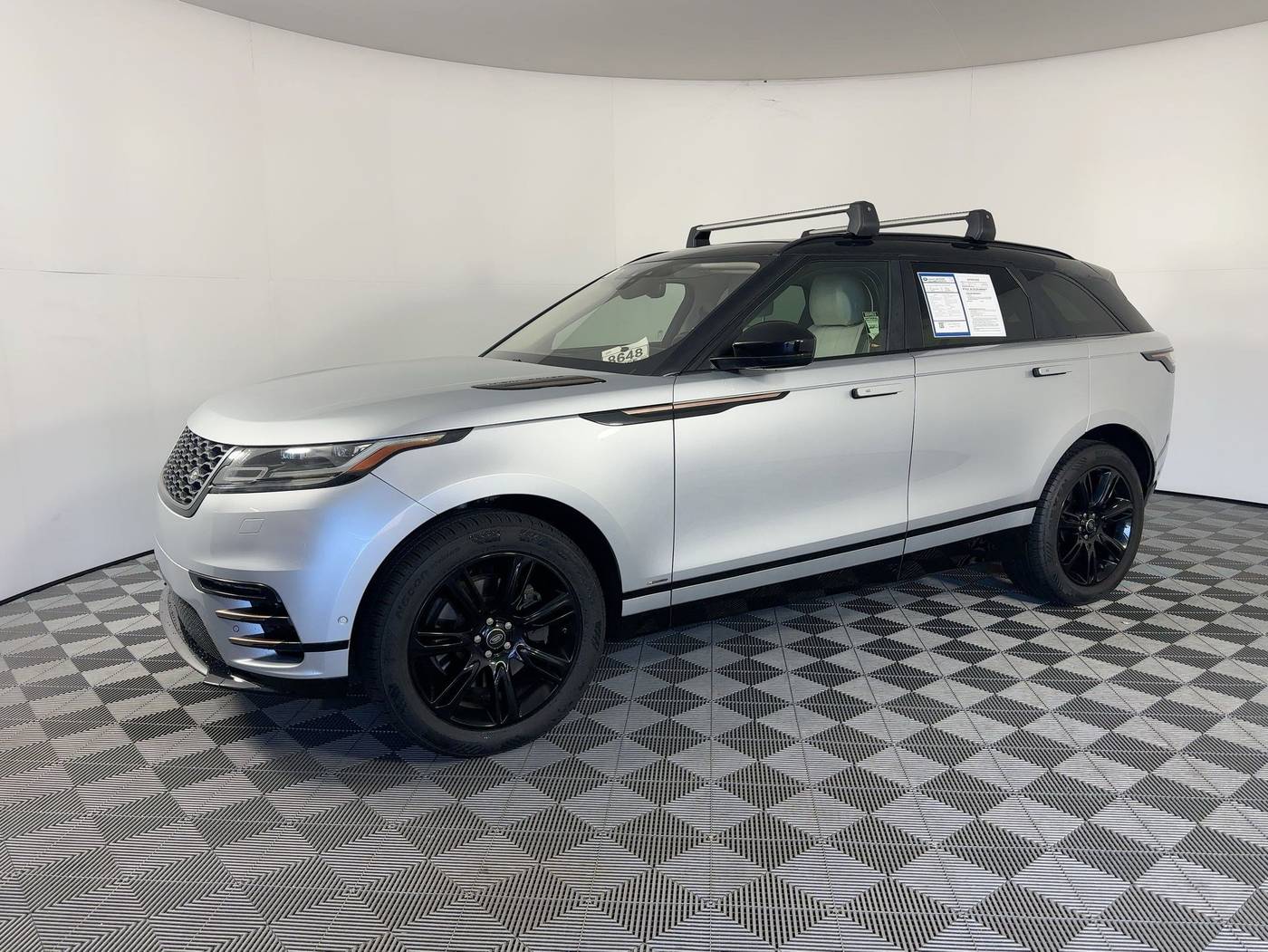 2018 Land Rover Range Rover Velar R-Dynamic SE — SUV — 96,053 mi — Houston, TX