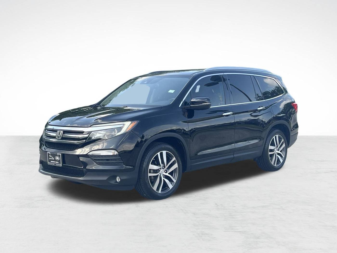 2017 Honda Pilot Touring — SUV — 96,794 mi — Houston, TX