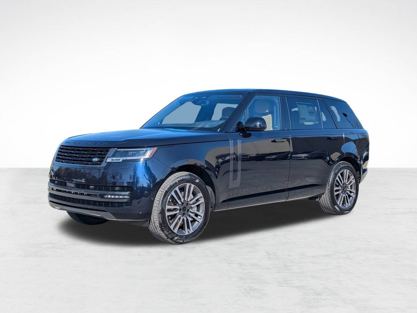 2026 Land Rover Range Rover P530 SE LWB