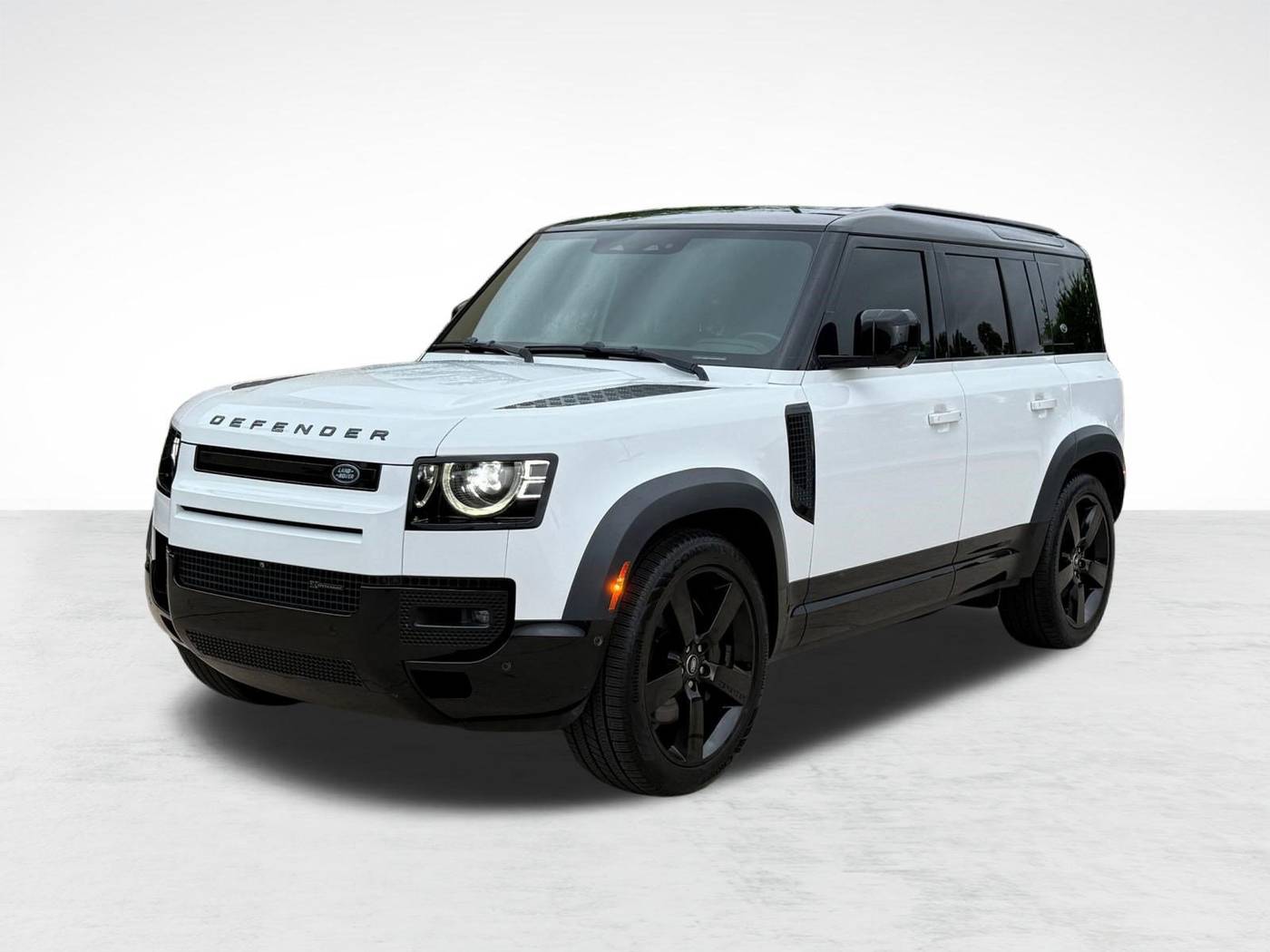 2023 Land Rover Defender X-Dynamic SE