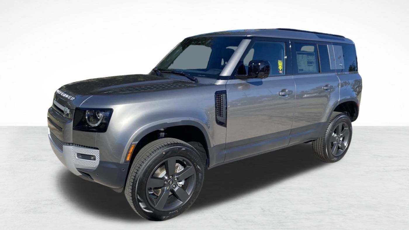 2024 Land Rover Defender S — SUV — 6,932 mi — Houston, TX