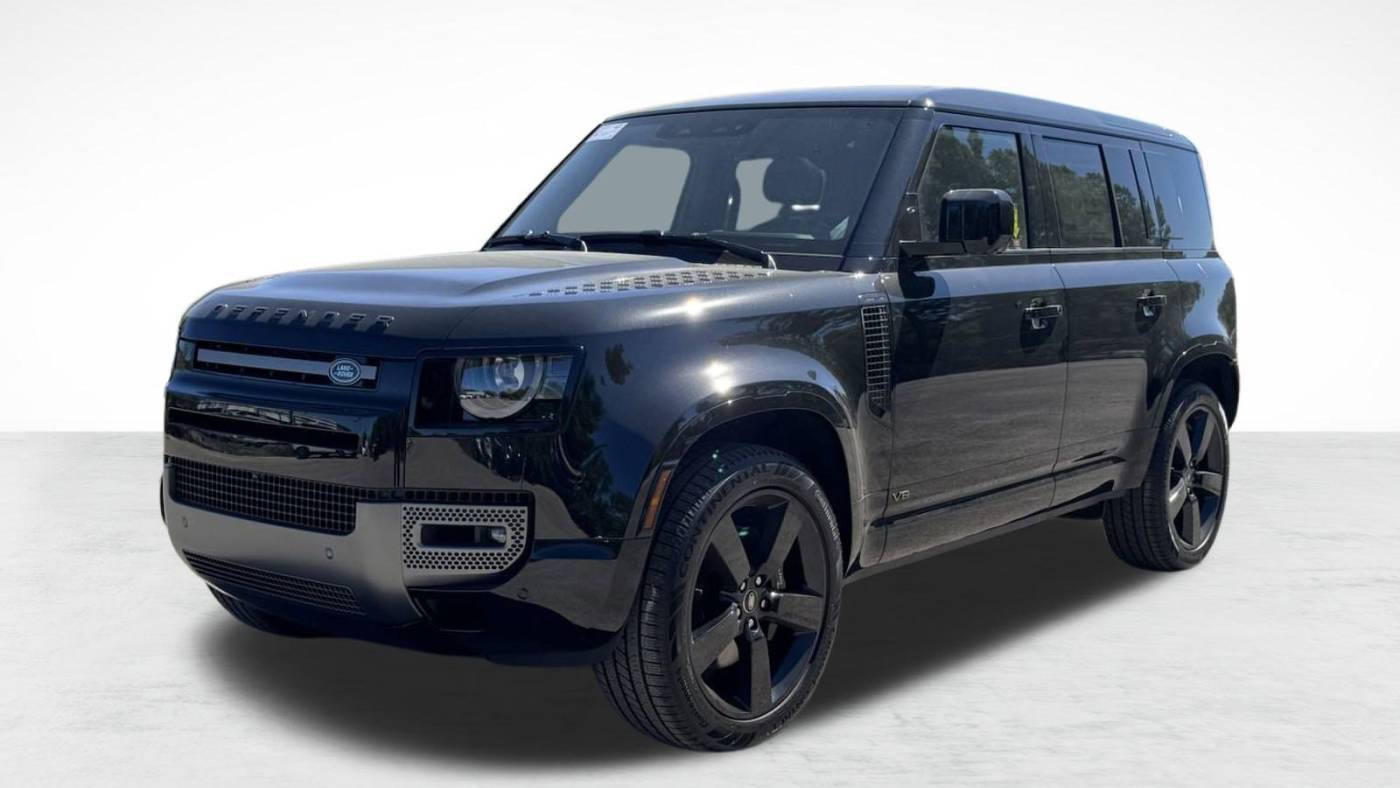 2025 Land Rover Defender V8 — SUV — 7 mi — Houston, TX