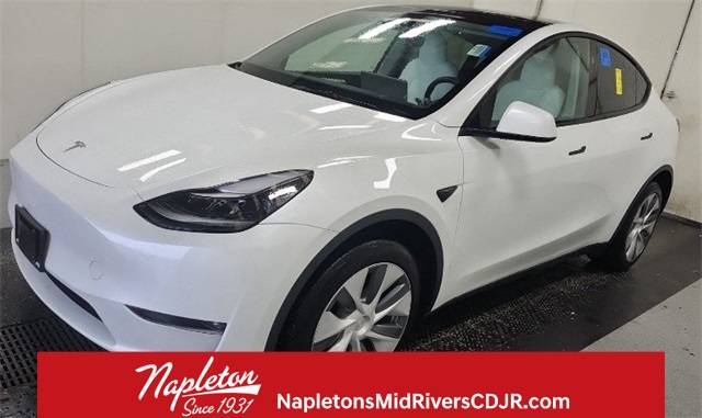 2023 Tesla Model Y Long Range — SUV — 10,120 mi — St. Peters, MO