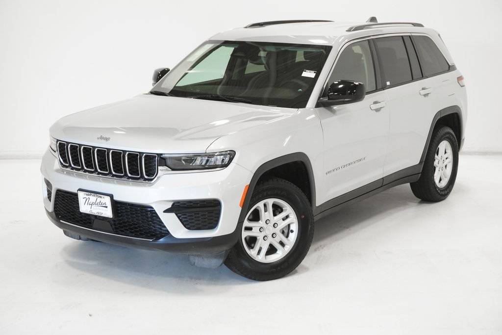 2024 Jeep Grand Cherokee Laredo — SUV — 33,942 mi — St. Peters, MO