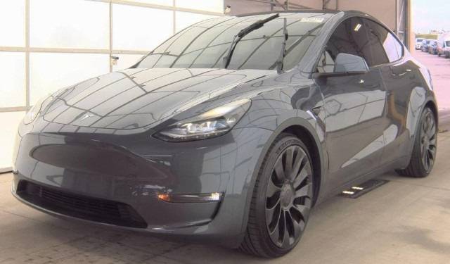 2021 Tesla Model Y Performance — SUV — 45,448 mi — St. Peters, MO