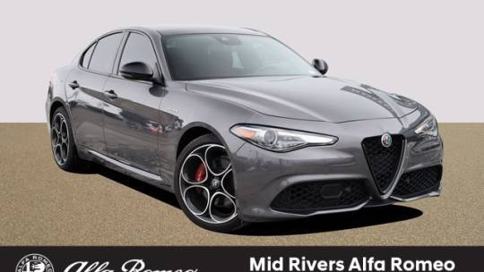 2022 Alfa Romeo Giulia Veloce — Sedan — 14,786 mi — St. Peters, MO