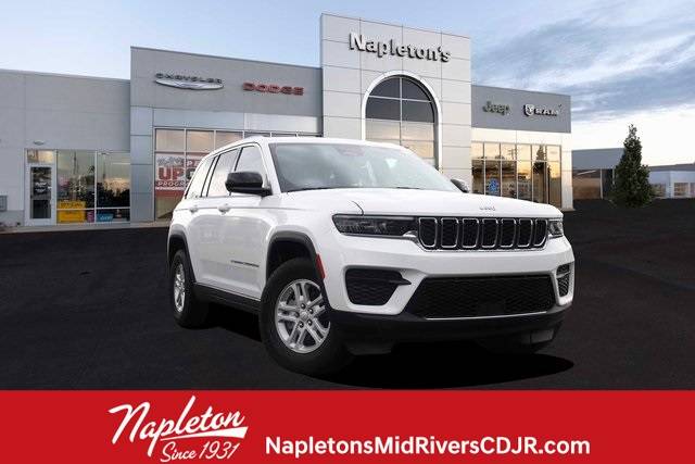 2023 Jeep Grand Cherokee Laredo — SUV — 24,289 mi — St. Peters, MO