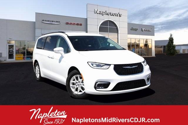 2022 Chrysler Pacifica Touring L — Minivan — 67,727 mi — St. Peters, MO