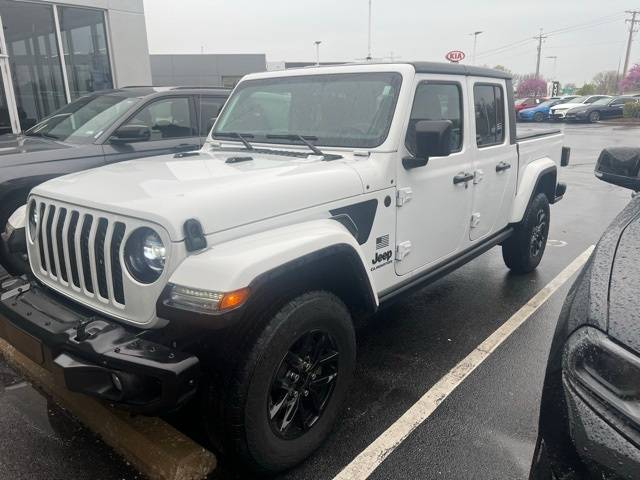 2023 Jeep Gladiator Freedom — Pickup Truck — 7,415 mi — St. Peters, MO