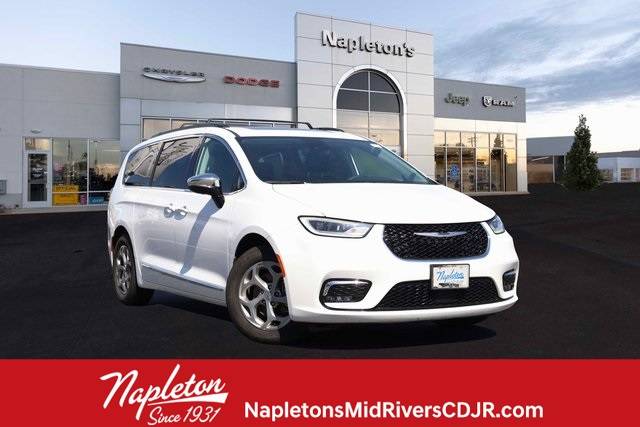 2023 Chrysler Pacifica Limited — Minivan — 73,506 mi — St. Peters, MO