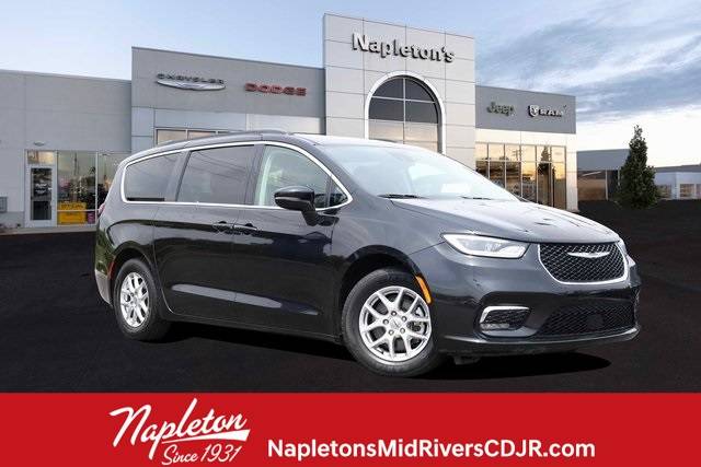 2022 Chrysler Pacifica Touring L — Minivan — 64,872 mi — St. Peters, MO