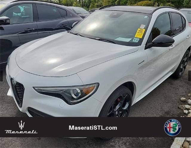 2022 Alfa Romeo Stelvio Veloce — SUV — 25,617 mi — St. Peters, MO