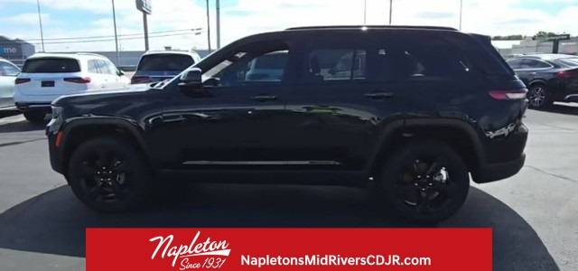 2023 Jeep Grand Cherokee Altitude — SUV — 53,390 mi — St. Peters, MO
