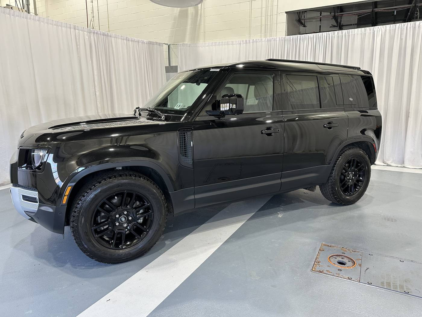2024 Land Rover Defender S — SUV — 9,398 mi — Princeton, NJ
