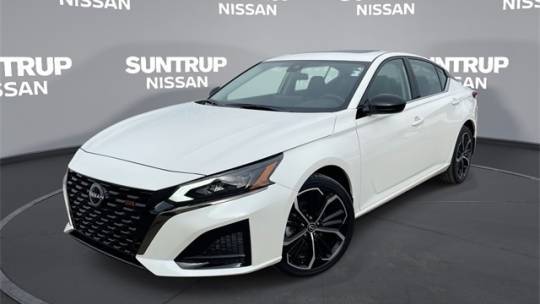 2024 Nissan Altima SR — Sedan — 7,604 mi — St. Louis, MO