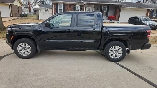2023 Nissan Frontier SV — Pickup Truck — 17,082 mi — St. Louis, MO