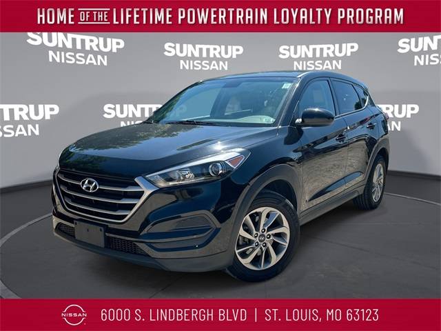 2017 Hyundai Tucson SE — SUV — 99,960 mi — St. Louis, MO
