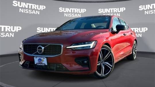 2020 Volvo S60 R-Design — Sedan — 47,476 mi — St. Louis, MO