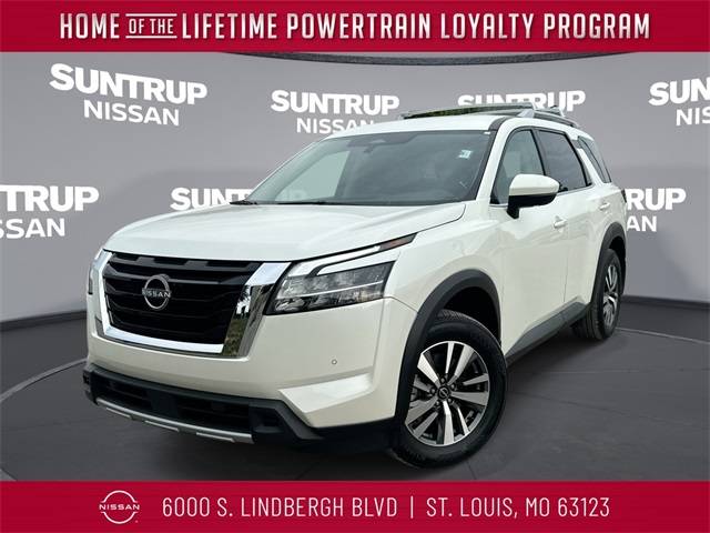 2024 Nissan Pathfinder SL — SUV — 14,534 mi — St. Louis, MO