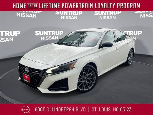 2024 Nissan Altima SR — Sedan — 9,689 mi — St. Louis, MO