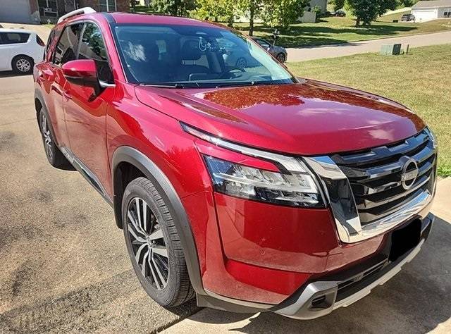 2023 Nissan Pathfinder Platinum — SUV — 38,957 mi — St. Louis, MO