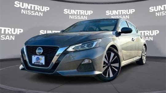 2021 Nissan Altima SV — Sedan — 73,899 mi — St. Louis, MO
