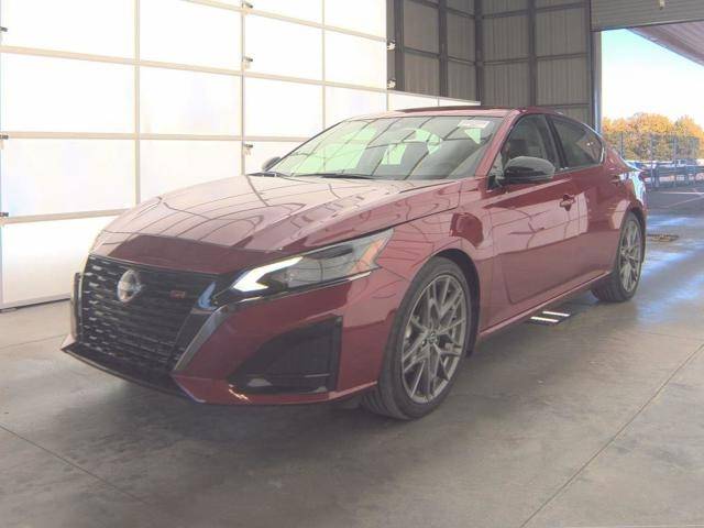 2024 Nissan Altima SR — Sedan — 17,486 mi — St. Louis, MO
