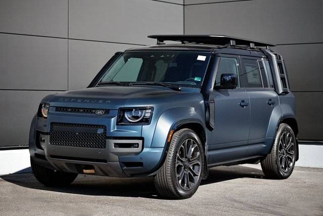 2026 Land Rover Defender OCTA