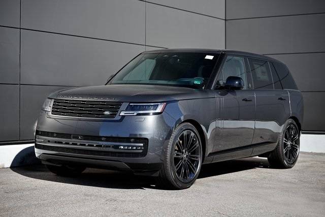 2025 Land Rover Range Rover P400 SE LWB