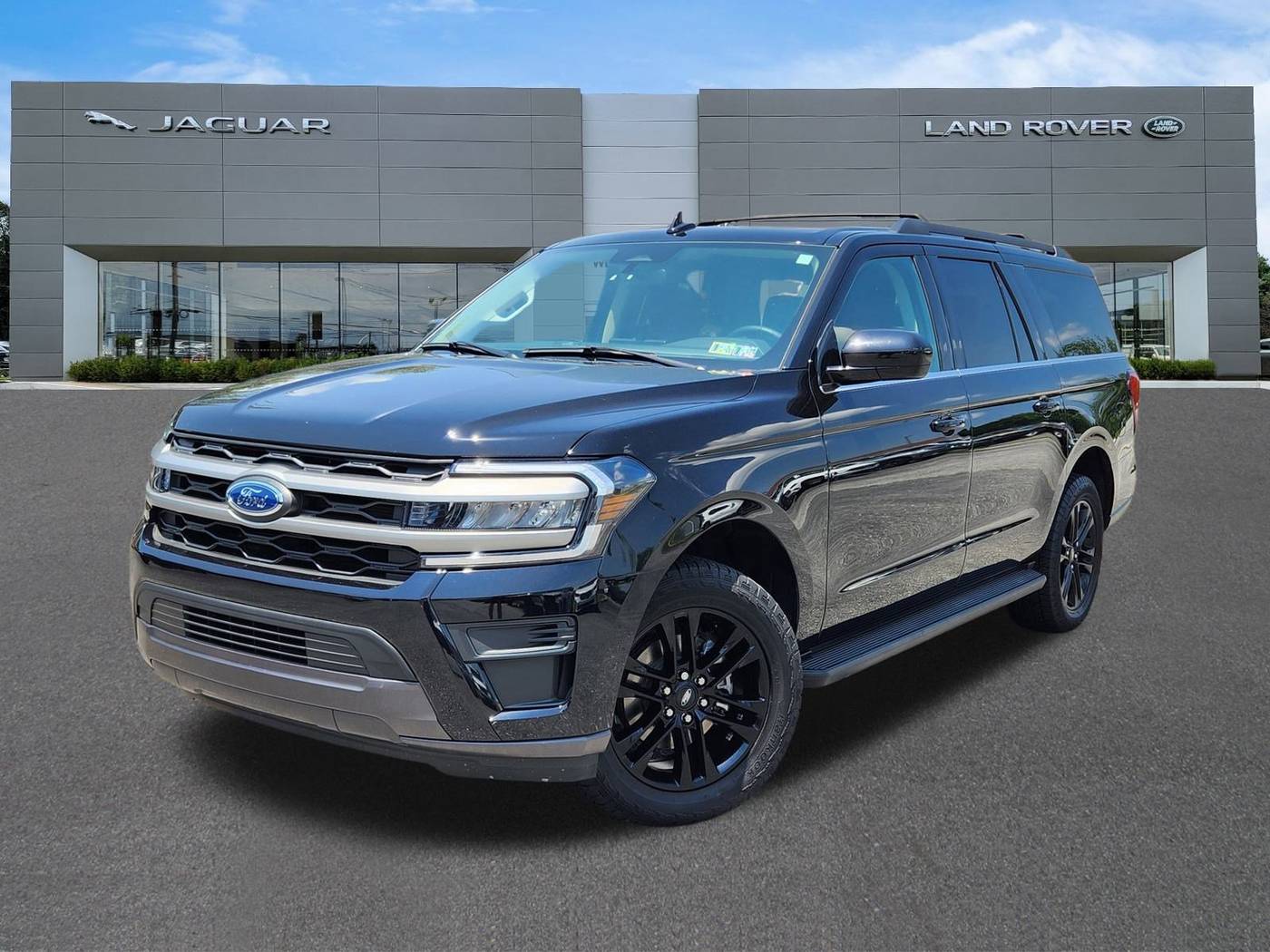 2024 Ford Expedition XLT — SUV — 23,364 mi — West Chester, PA