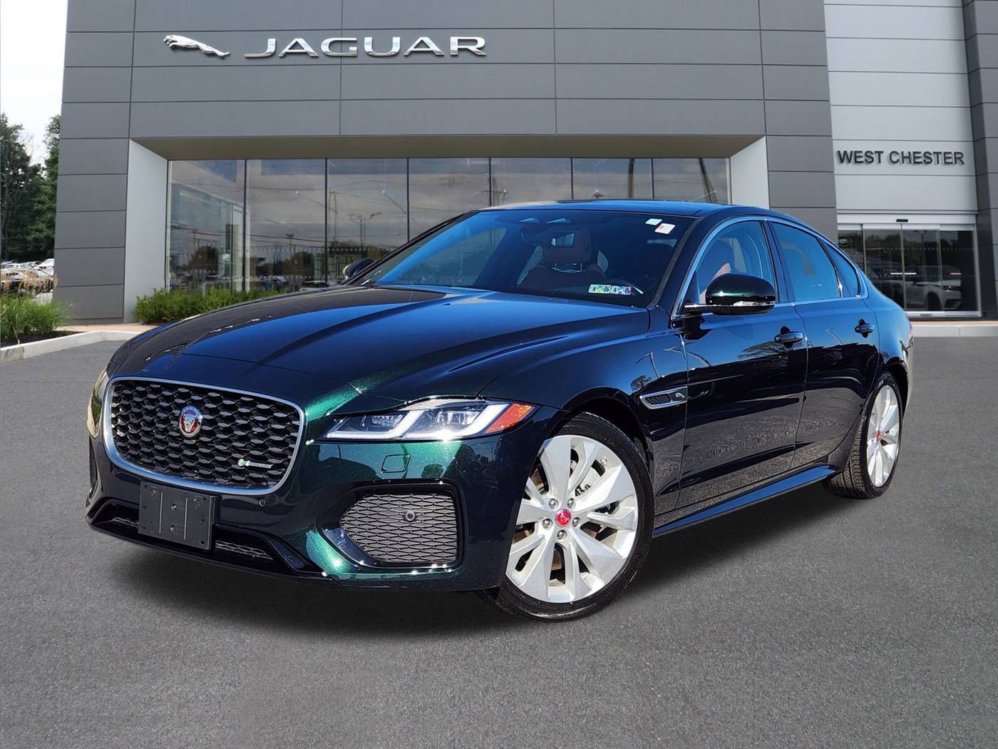2022 Jaguar XF R-Dynamic SE — Sedan — 22,244 mi — West Chester, PA