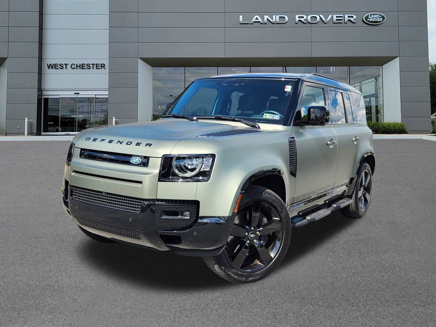 2025 Land Rover Defender X-Dynamic SE — SUV — 5,181 mi — West Chester, PA
