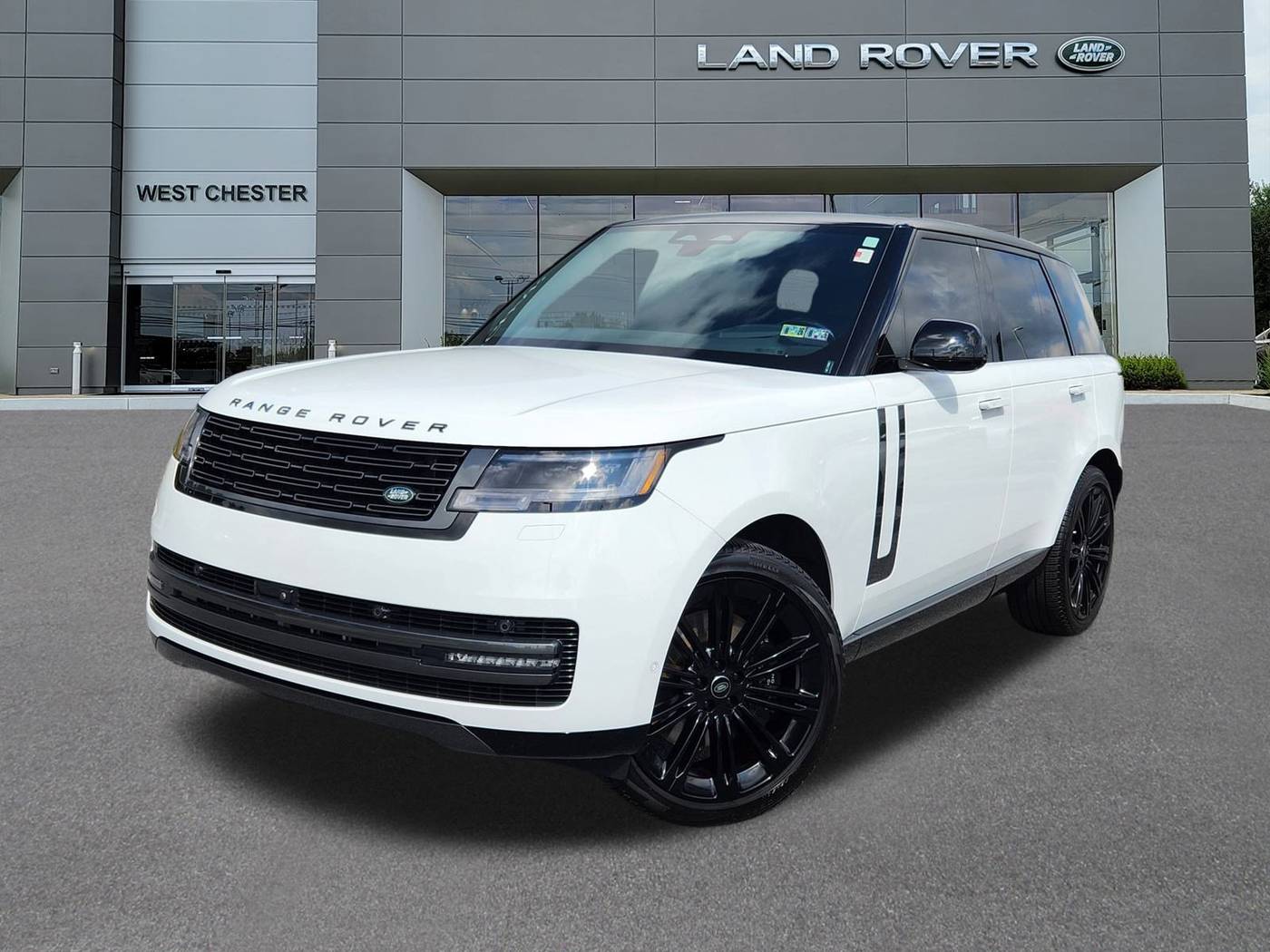 2024 Land Rover Range Rover SE — SUV — 11,015 mi — West Chester, PA