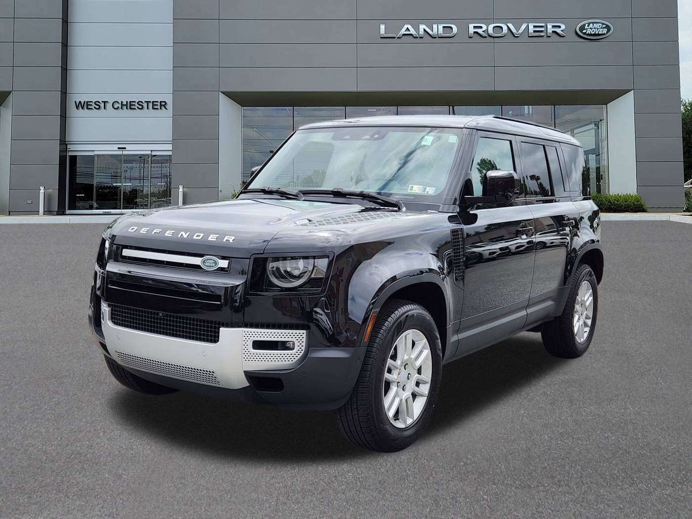2025 Land Rover Defender S — SUV — 3,813 mi — West Chester, PA